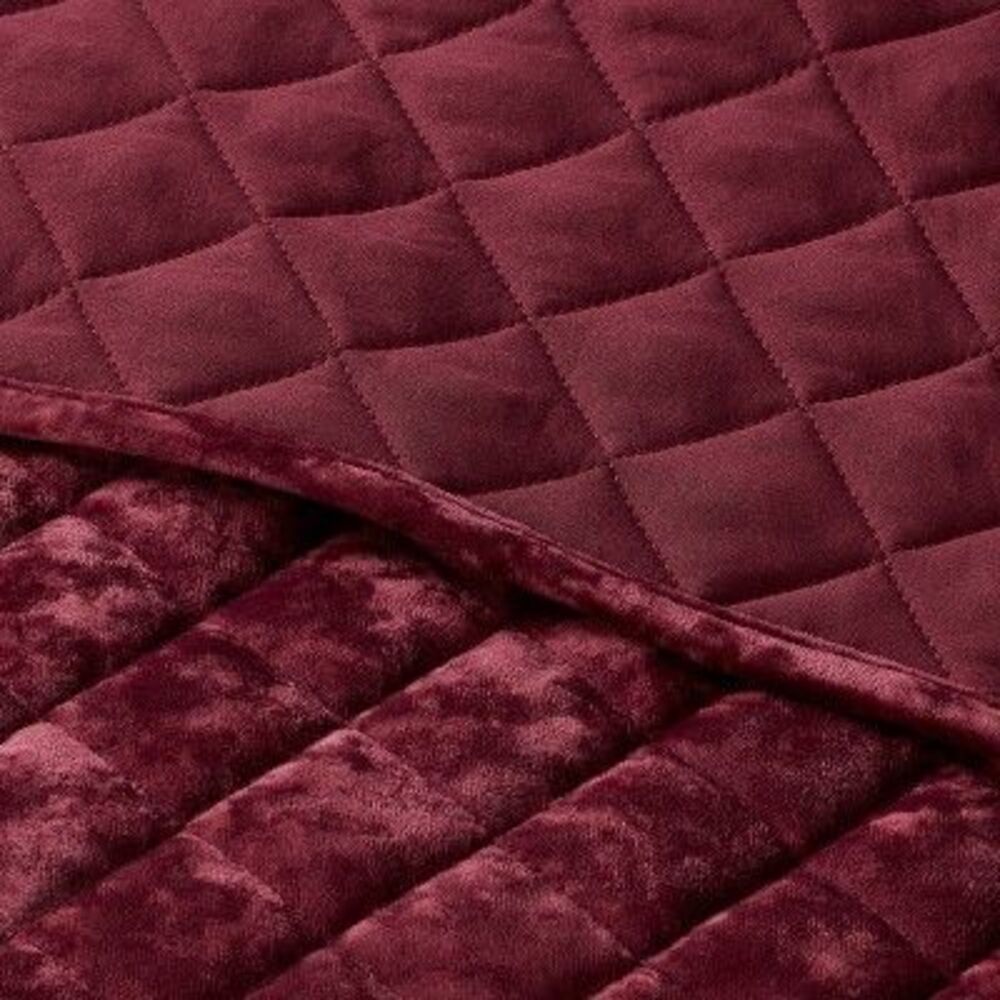 Threshold - King Luxe Diamond Stitch Velvet Quilt Berry Red -  Red - Picture 2 of 2